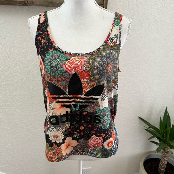 Adidas logo bright printed tank top ladies‎ size Medium - Picture 1 of 7